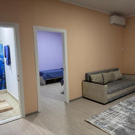Apart House Turkistan Bagian luar foto