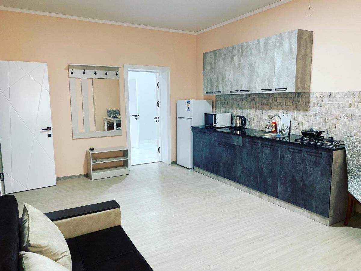 Apart House Turkistan Bagian luar foto
